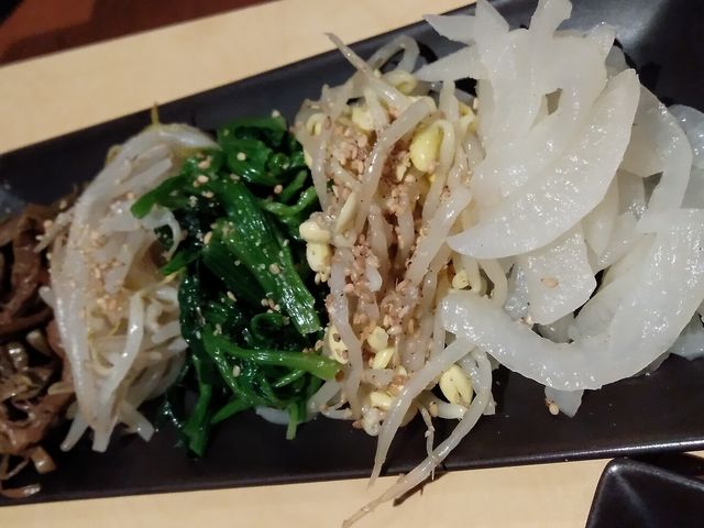 ナムル盛合・680円_味楽苑 両替町店