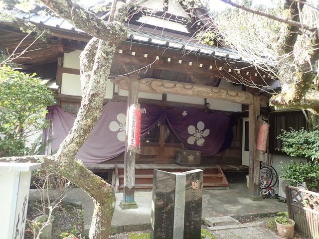 覚林坊の庭園