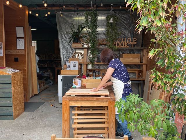 工作場所_ブルックファニチャーセンター
