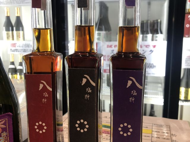 ヤシオリ* 日本酒とは一線を画した味わい
特に13年物は『ん?ウイスキー?』みたいかな。_蔵しっく館 國暉