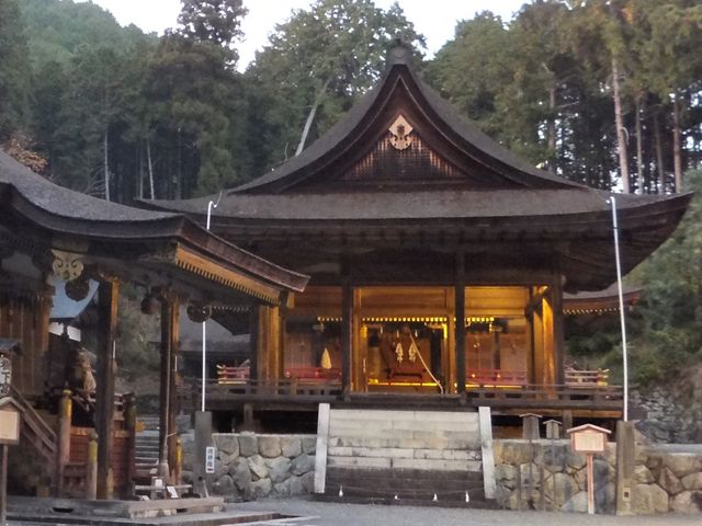 東本宮・拝殿(重文)_日吉大社東本宮本殿