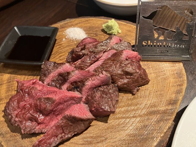 ステーキ_炭火焼ワインバル Lom ロム