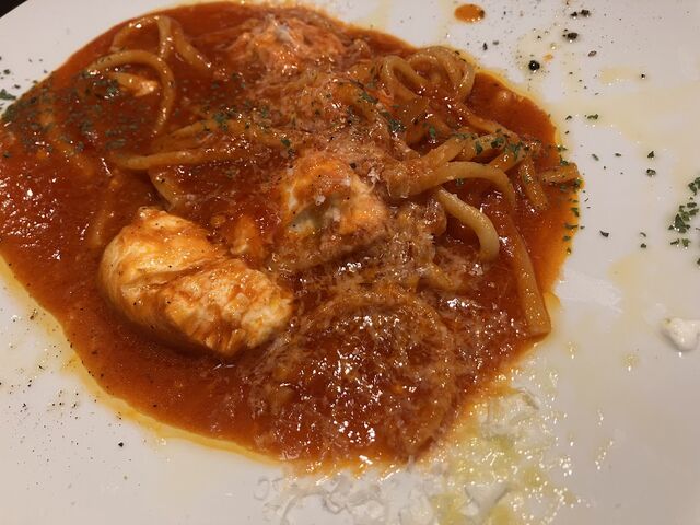 水牛生モッツァレラと完熟トマトパスタ_炭火焼ワインバル Lom ロム