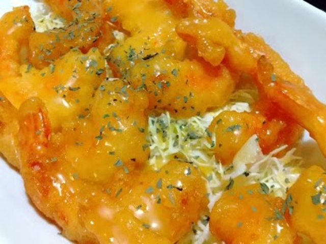 ぷりぷりのエビマヨ(エビが大きくて驚きました。)_中華料理 果実