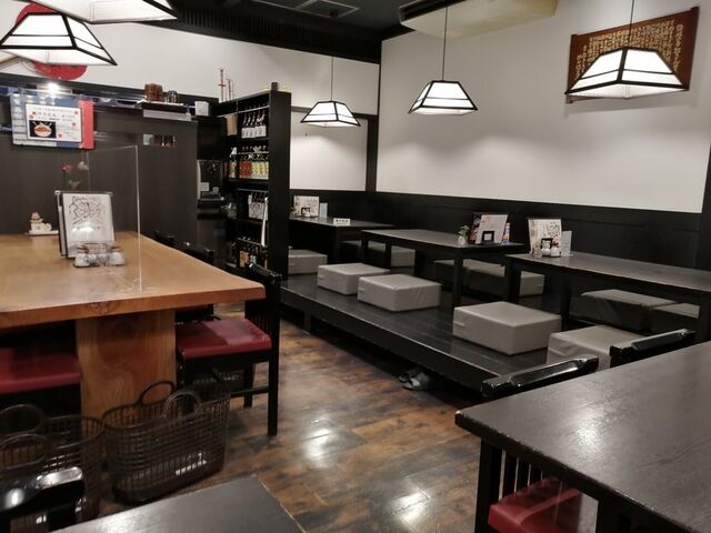 店内_めん坊四条店