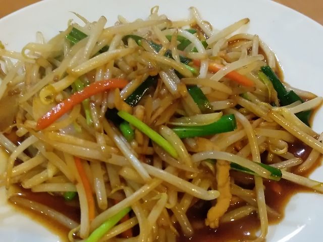 ニラモヤシ・490円_台湾料理 金龍閣 西脇店