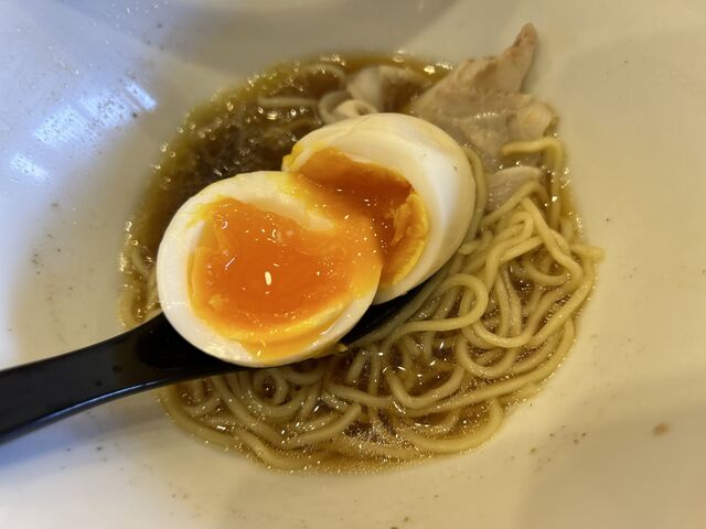 煮卵美味しい_Noodles Labo 香蕎庵