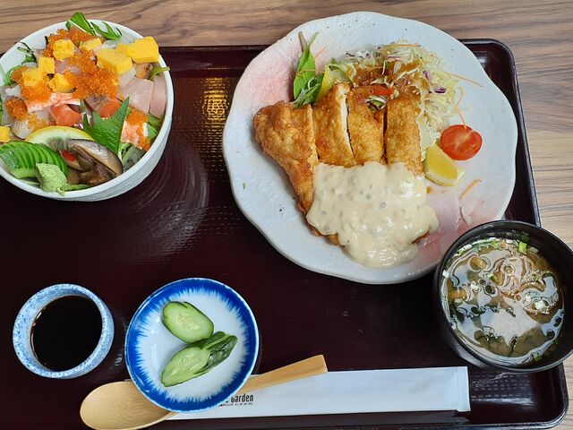 ご年配の方には多過ぎるかも。_青島屋