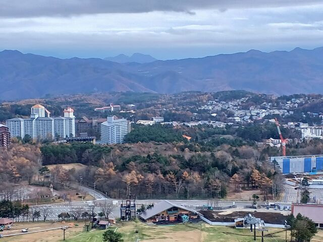 あっという間に草津温泉街に向け、見えなくなりました。
超 速いです!_天狗山プレイゾーン