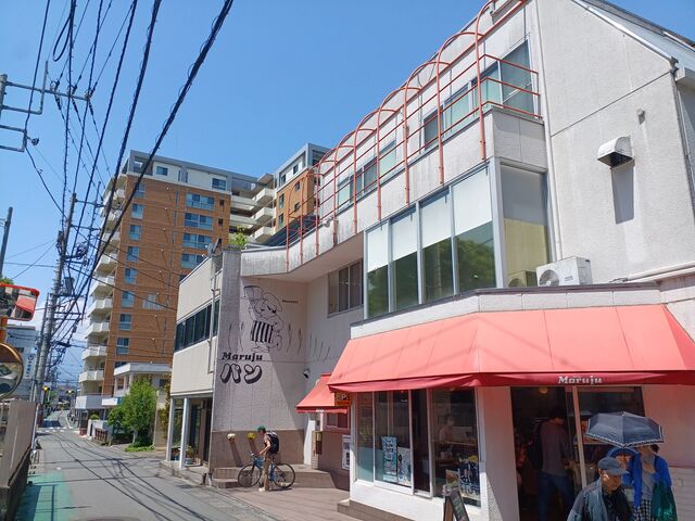 店舗外観_丸十パン
