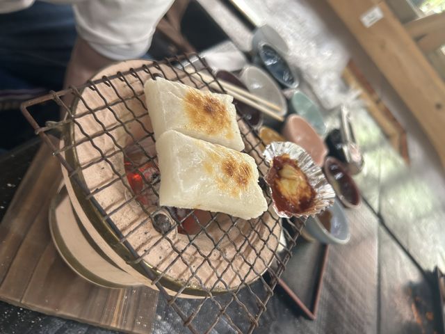 七輪で焼いたこげがまた美味しい!_こにし観光園