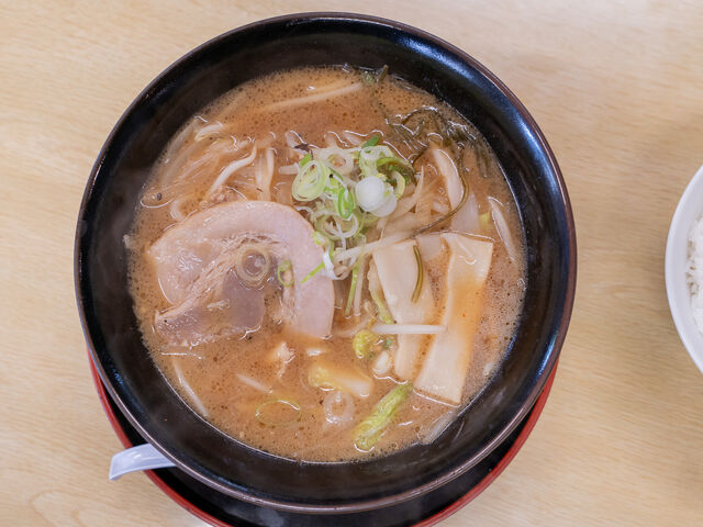 野菜ラーメン_お食事処まるよ
