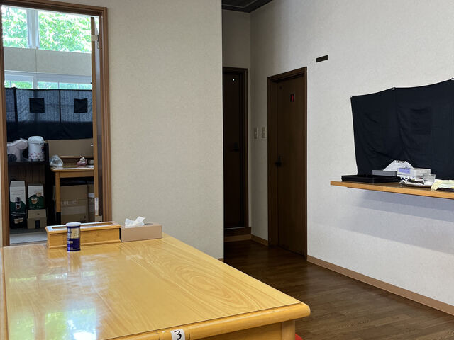 店内はアットホームで落ち着いた雰囲気_お食事処まるよ