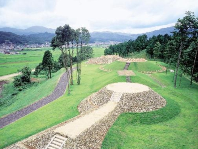 作山古墳