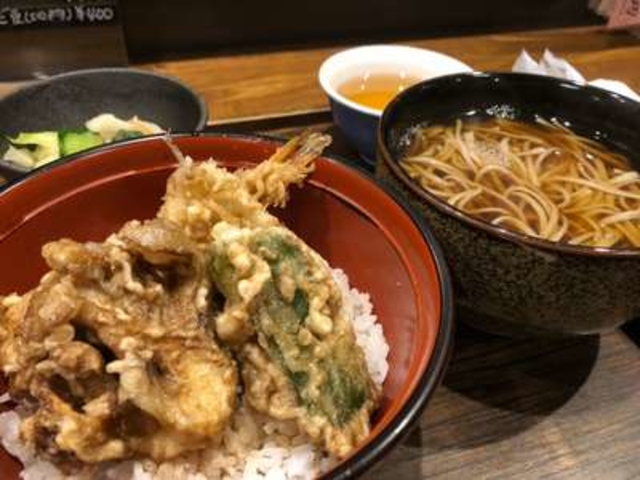 陣屋 三与右衛門