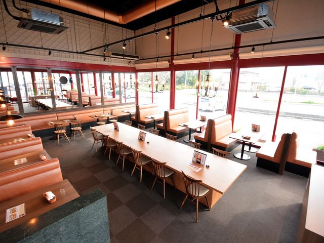 キャッツ カフェ 各務原店