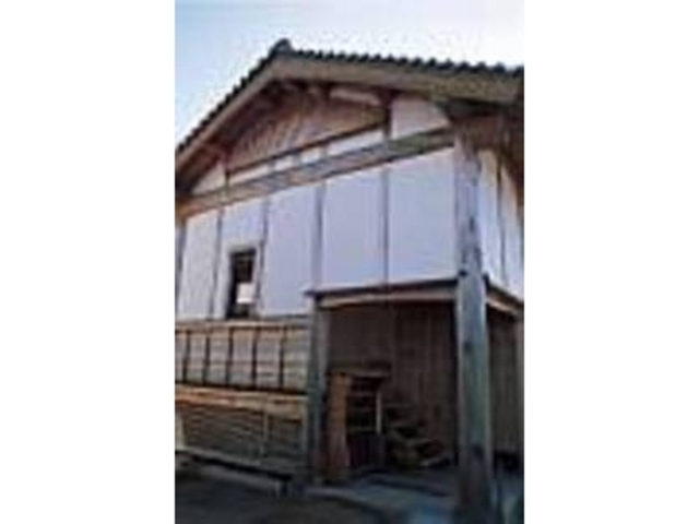 風情ある建物。どこかモダンな香りも漂う_遊魚菜 平翁