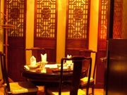 泰南飯店 神保町店の写真1