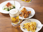 カラオケ館 福岡箱崎店の写真1