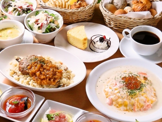 レストランカフェ haco. ハコ 朝生田店の写真1