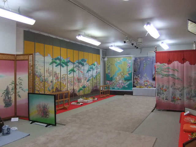 心華やぐ加賀友禅の数々_加賀友禅 長町友禅館