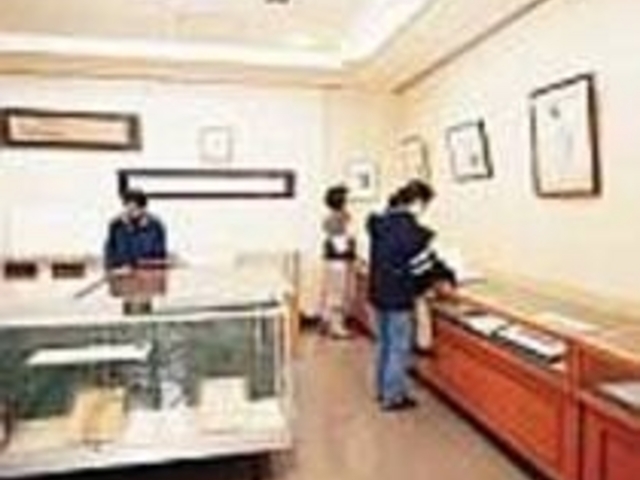 豊富な展示作品から夢二の世界を感じよう_田村市図書館「夢二ルーム」