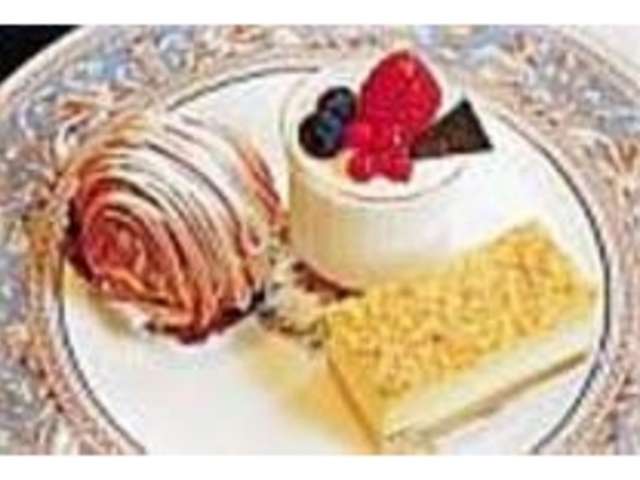おすすめは定番タイプのモンブラン他_レ・ザンジュ