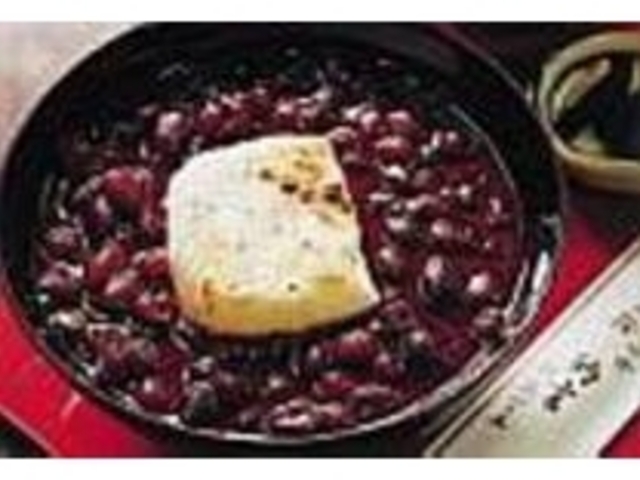 大粒の小豆がたっぷり入った『田舎しるこ』_納言志るこ店