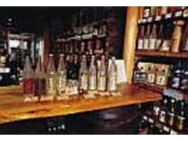 焼酎は全て試飲し、納得して選んでほしい_大阪屋