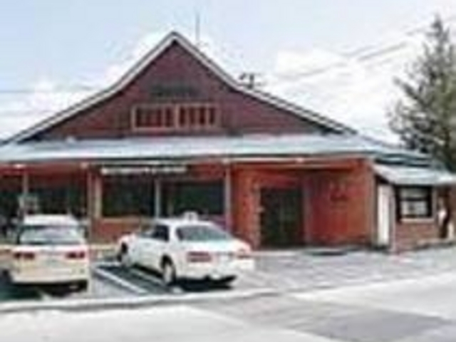 裏磐梯の美しい景色を見ながら食事できる_レストラン モントレー