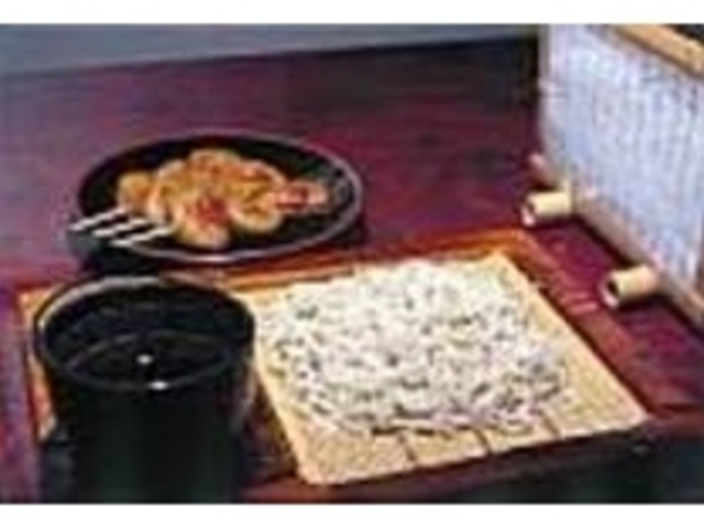 うまいそばやそばだんごでひといき入れよう_含満の茶屋
