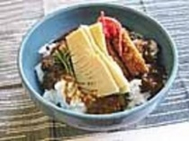 カレーの他に加賀懐石を楽しむプランもあり_福神館
