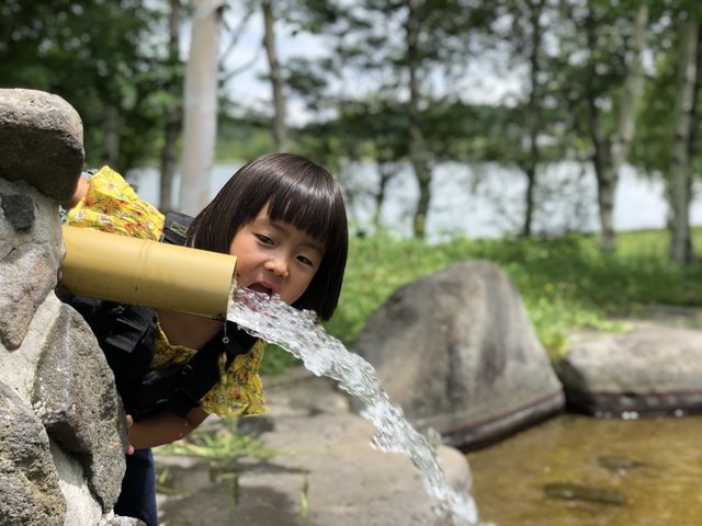 上陸ポイントでは天然の湧き水が飲み放題!_八ヶ岳アドベンチャーツアーズ