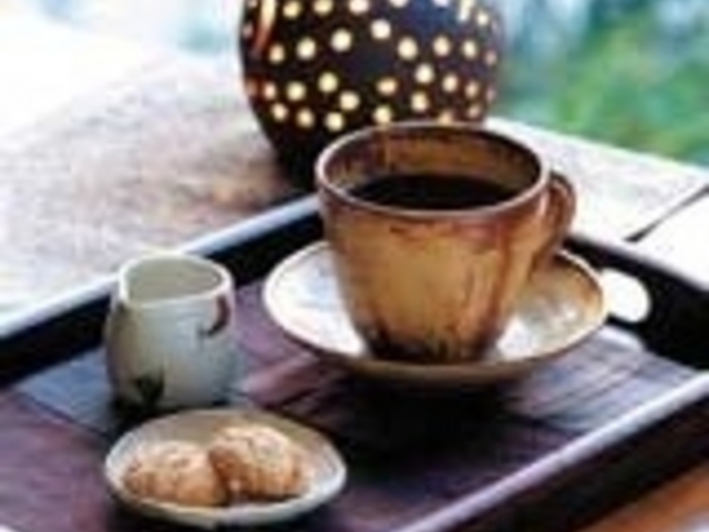 香り高いコーヒーは花陶房で焼いたクッキーと共に_お茶処 粉引きのうつわ 花陶房
