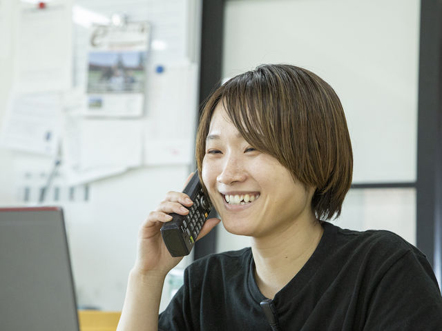 明るいフロントスタッフがお客様をお迎えします!_岡山乗馬倶楽部