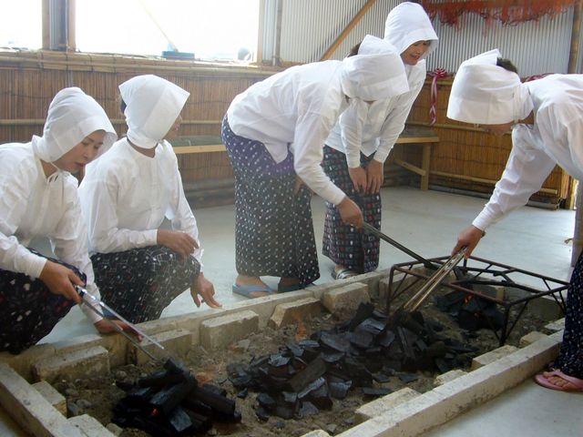 海女小屋 相差かまど