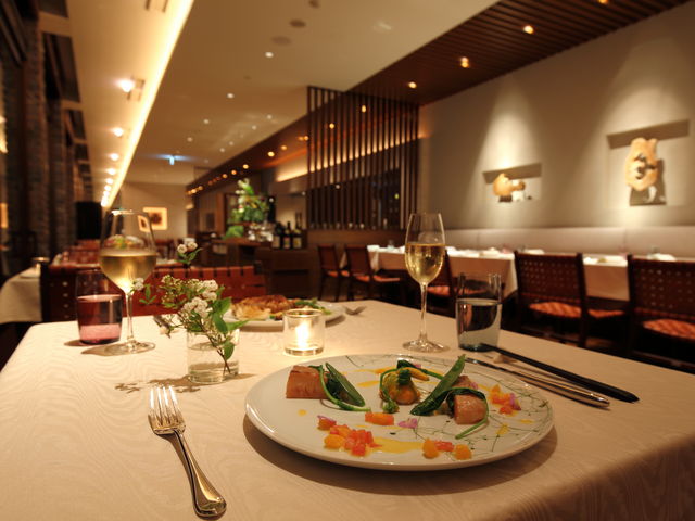 レストラン ayana_sankara hotel&spa屋久島