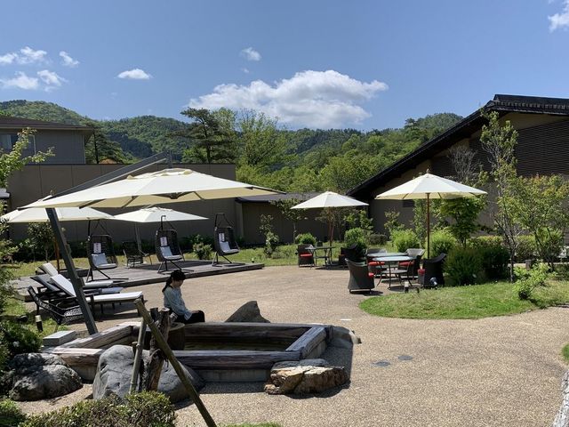里山ガーデン足湯_里山の休日 京都・烟河(けぶりかわ)