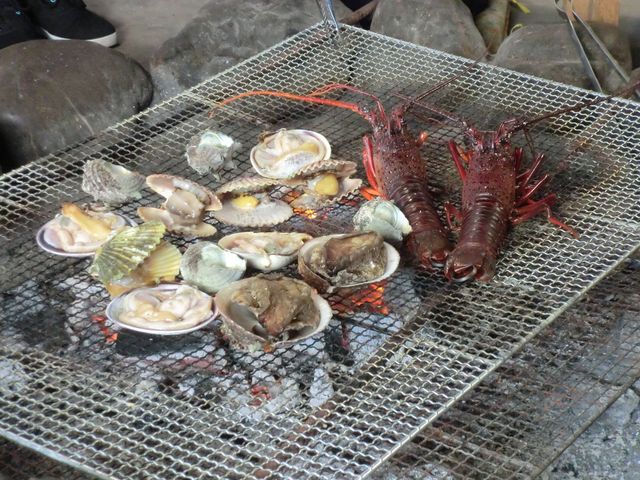 海女小屋はちまんかまど