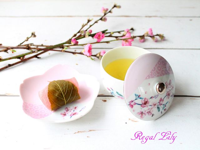 和柄食器もお作りいただけます!_埼玉・志木 ポーセラーツ&クレイケーキサロン Regal Lily(リーガル・リリー)