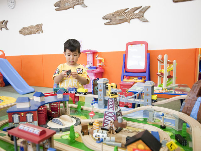 おままごとや太鼓の達人、レトロコインゲーム等遊び道具が盛沢山!_ほのかスポーツクラブ KIDS LAND