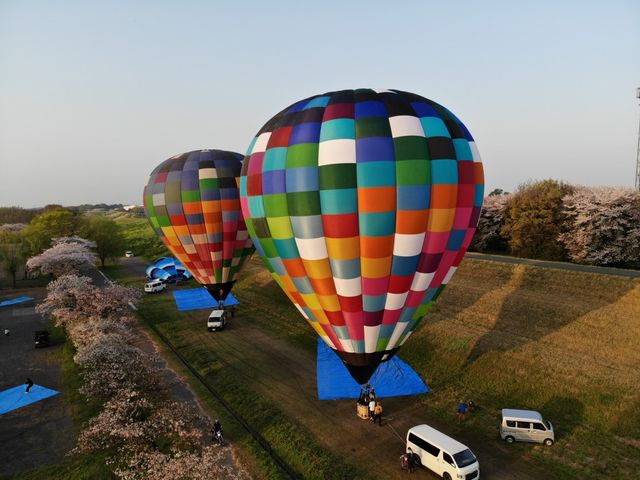 カラフルな熱気球で夢だったフライトを体験してください。_WinningBalloonClub