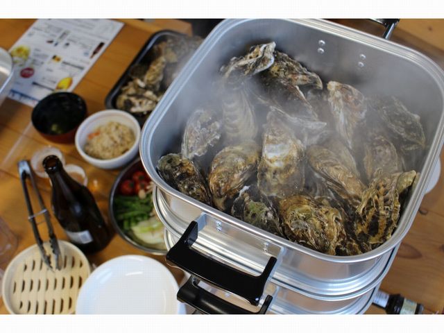 【11月頃〜4月頃】蒸し牡蠣食べ放題_シーサイドテラス&ホテル エスマーレ