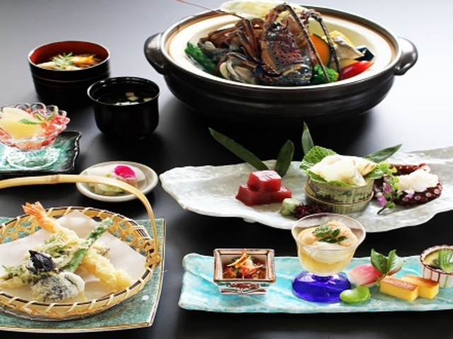 かがやき屋名物♪
6,600円(税込)海鮮蒸し_屋形船 かがやき屋