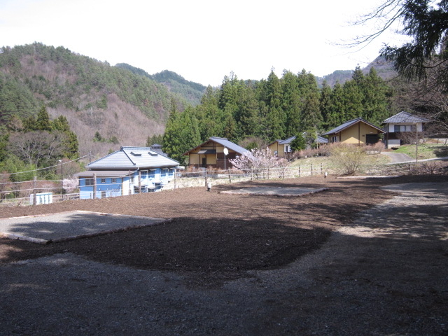 1番上の区画_都留市戸沢の森和みの里キャンプ場
