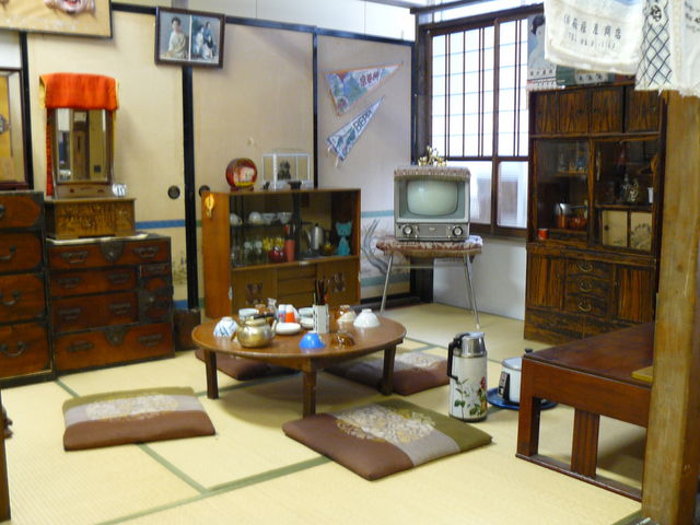 山の駅 昭和の学校