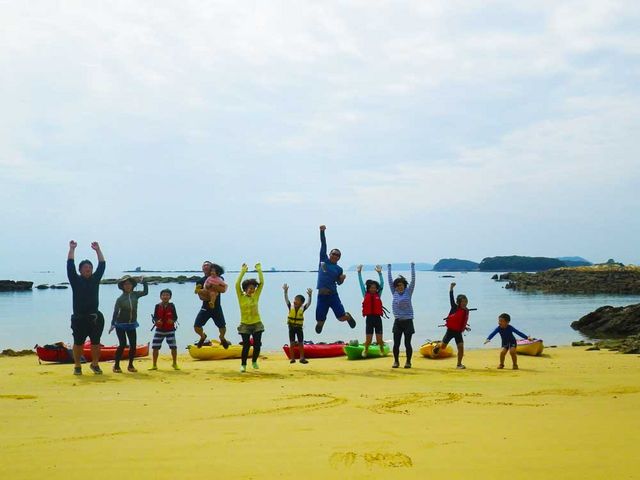 ウェーブピーク シーカヤック無人島ツアー