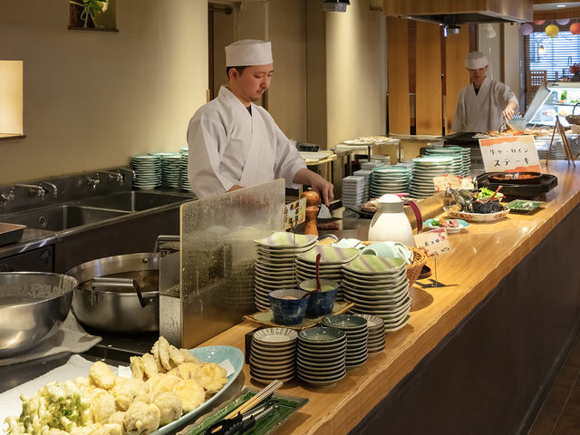 ビュッフェゆいの一楽 ライブコーナー_陽日の郷あづま館
