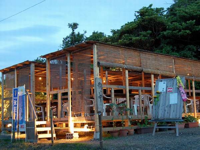 屋外で豪快にバーベキューをお楽しみ下さい!!_旅館 みなと荘
