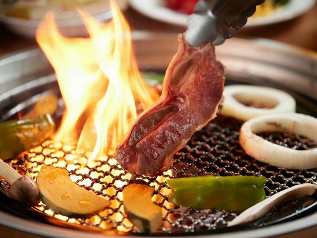 サンセットテラス パピヨン/ロワジールホテル那覇の写真1